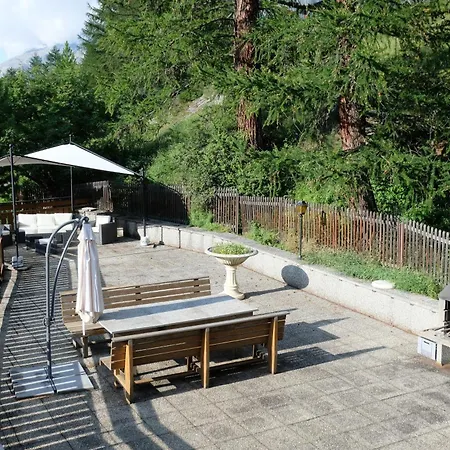 Hotel apartamentowy Artist & Garni Zermatt