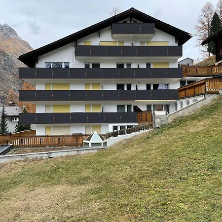 Artist & Garni 3* Церматт