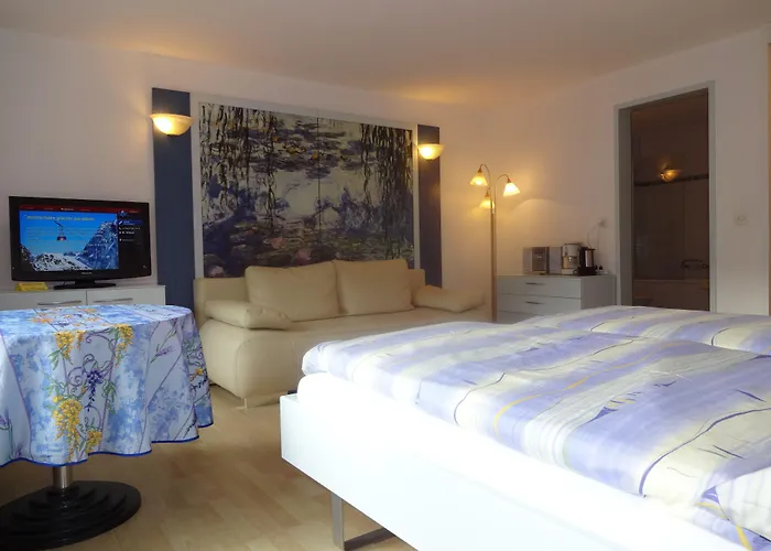 Artist & Garni Aparthotel