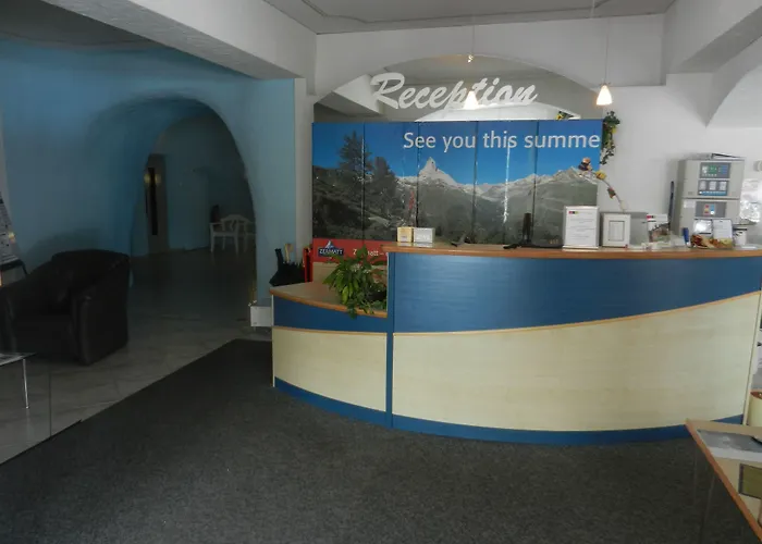 Artist & Garni Aparthotel 3*