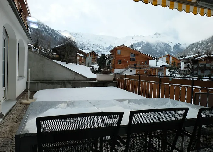 Artist & Garni Apart Otel 3*