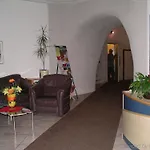伽尼艺术公寓和酒店 公寓式酒店 3*