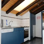 伽尼艺术公寓和酒店