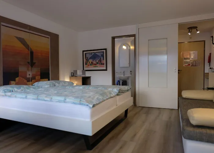 Apart-hotel Artist & Garni 3*