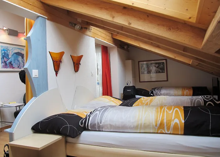 Apart-hotel Artist & Garni 3*